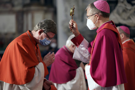 Schlussvesper mit Bonifatiussegen bei der Herbst-Vollversammlung der Deutschen Bischofskonferenz in Fulda