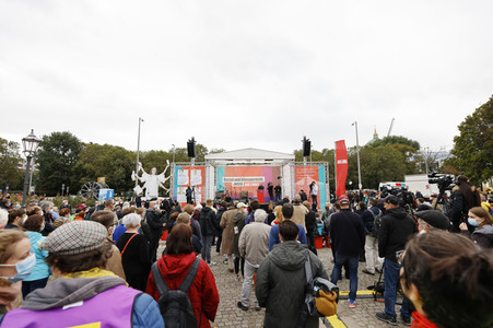 Auftaktveranstaltung zum 48-Stunden-Wahlkampf der Partei Die Linke in Berlin