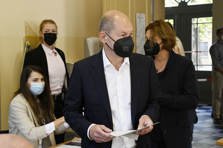 Stimmabgabe von Olaf Scholz zur Bundestagswahl 2021 in Potsdam