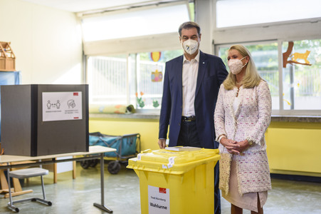 Stimmabgabe von Markus Söder zur Bundestagswahl 2021 in Nürnberg