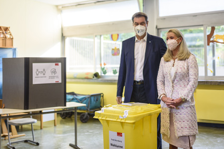 Stimmabgabe von Markus Söder zur Bundestagswahl 2021 in Nürnberg