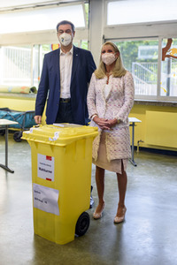 Stimmabgabe von Markus Söder zur Bundestagswahl 2021 in Nürnberg