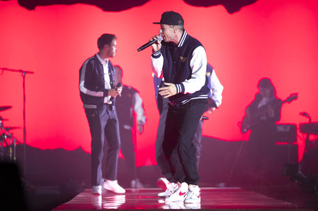 TV-Show 'MDR Sputnik präsentiert: Friends of Clueso' in Leipzig