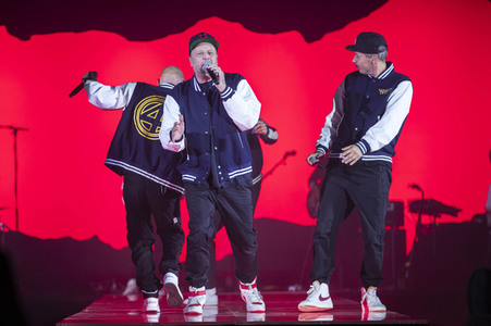 TV-Show 'MDR Sputnik präsentiert: Friends of Clueso' in Leipzig