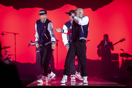 TV-Show 'MDR Sputnik präsentiert: Friends of Clueso' in Leipzig