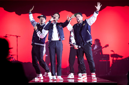 TV-Show 'MDR Sputnik präsentiert: Friends of Clueso' in Leipzig