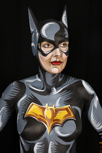 GEEK ART: Batgirl Comic Bodypainting