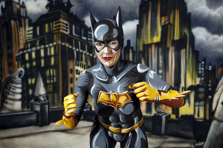 GEEK ART: Batgirl Comic Bodypainting