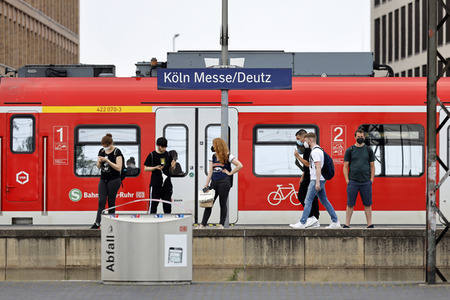 Symbolfoto S-Bahn