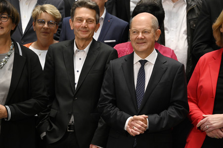 SPD-Fraktionssitzung und Statement der Fraktionsführung in Berlin