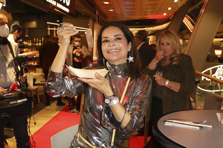 Opening des neuen Asian Soulfood- & Sushi-Restaurants Miyo in Hamburg