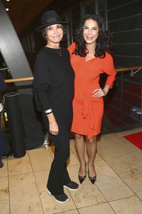 Opening des neuen Asian Soulfood- & Sushi-Restaurants Miyo in Hamburg