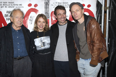 Filmpremiere 'Nö' in Berlin