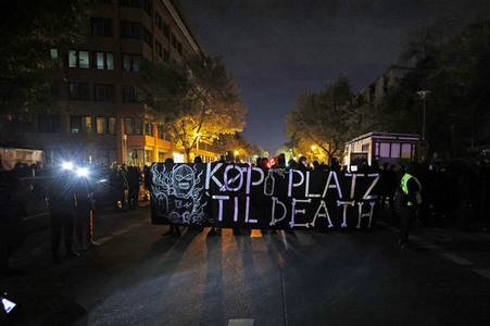 Demonstration gegen Räumung von linkem Wohnprojekt in Berlin