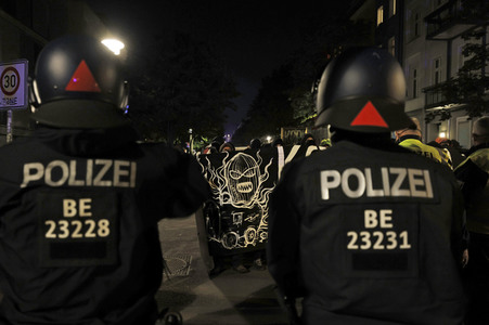 Demonstration gegen Räumung von linkem Wohnprojekt in Berlin