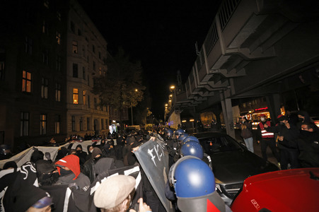 Demonstration gegen Räumung von linkem Wohnprojekt in Berlin