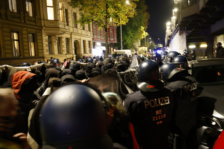 Demonstration gegen Räumung von linkem Wohnprojekt in Berlin