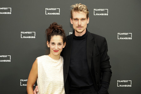 Filmpremiere 'Alles in bester Ordnung', Filmfest Hamburg 2021