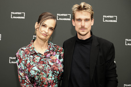 Filmpremiere 'Alles in bester Ordnung', Filmfest Hamburg 2021