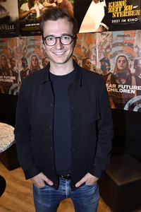 Filmpremiere 'Dear Future Children' in München