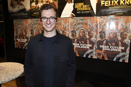 Filmpremiere 'Dear Future Children' in München