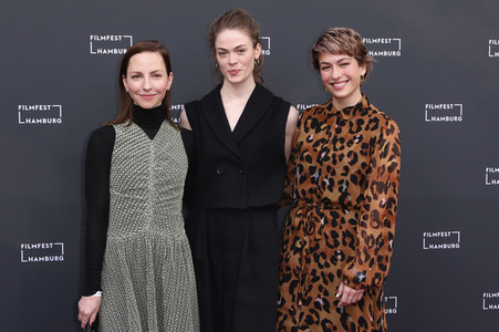 Filmpremiere 'Das Weiße Haus am Rhein', Filmfest Hamburg 2021