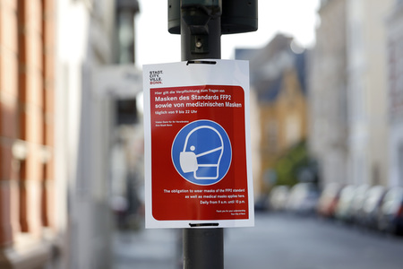 Symbolfoto Corona-Lockerungen