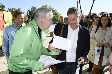 Gespräch zwischen SPD, Bündnis 90/Die Grünen und FDP in Berlin