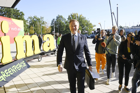 Gespräch zwischen SPD, Bündnis 90/Die Grünen und FDP in Berlin