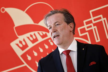 Pressekonferenz zur Vorstellung des designierten Dreigestirn 2022 in Köln