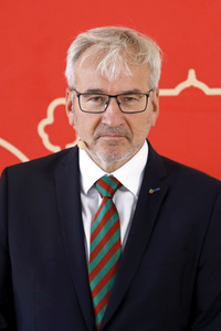 Pressekonferenz zur Vorstellung des designierten Dreigestirn 2022 in Köln