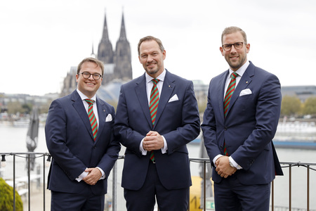 Pressekonferenz zur Vorstellung des designierten Dreigestirn 2022 in Köln