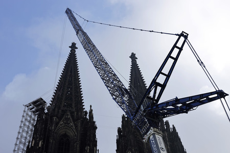 Abbau des Gerüsts am Kölner Dom