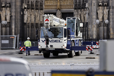 Abbau des Gerüsts am Kölner Dom