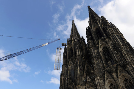 Abbau des Gerüsts am Kölner Dom