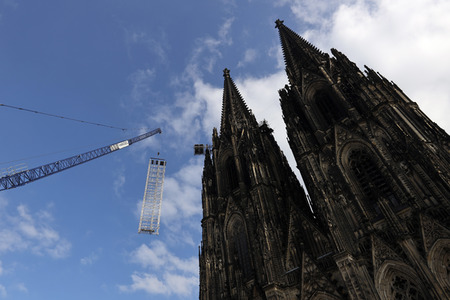 Abbau des Gerüsts am Kölner Dom