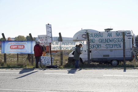 Tag der offenen Tür in der Tesla Gigafactory 4 in Grünheide