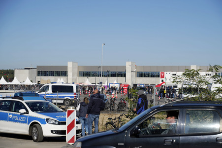 Tag der offenen Tür in der Tesla Gigafactory 4 in Grünheide