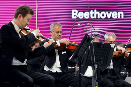 Pressetermin zur erstmals vollendeten 10. Sinfonie Beethovens in Bonn
