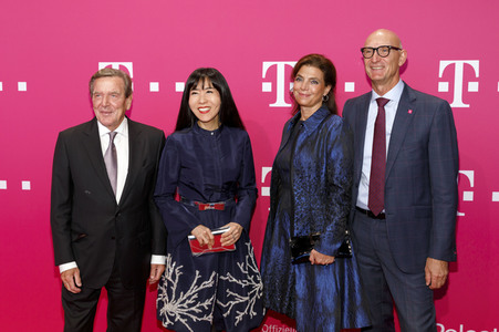 Beethoven X - The AI Project in Bonn