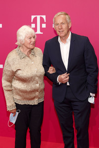 Beethoven X - The AI Project in Bonn