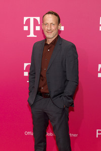 Beethoven X - The AI Project in Bonn