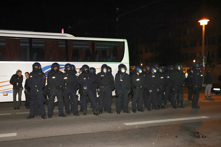 Demonstration gegen Räumung vom Wagencamp 'Köpi' in Berlin