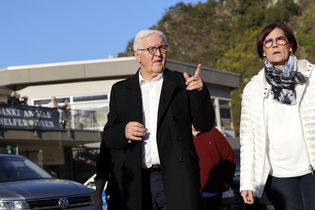 Frank-Walter Steinmeier besucht Flutgebiete in Rheinland-Pfalz