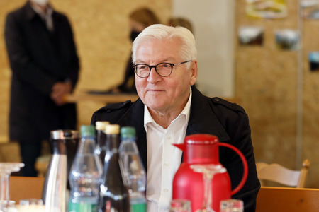 Frank-Walter Steinmeier besucht Flutgebiete in Rheinland-Pfalz