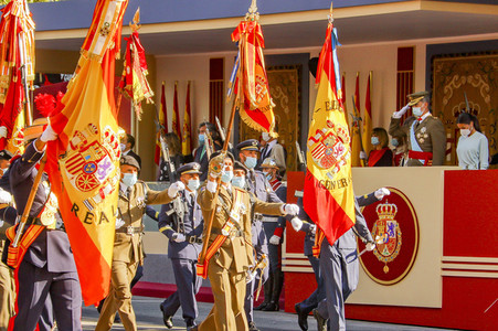 Militärparade zum spanischen Nationalfeiertag in Madrid