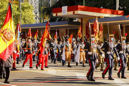 Militärparade zum spanischen Nationalfeiertag in Madrid