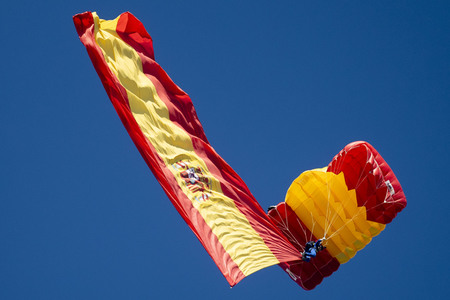 Militärparade zum spanischen Nationalfeiertag in Madrid