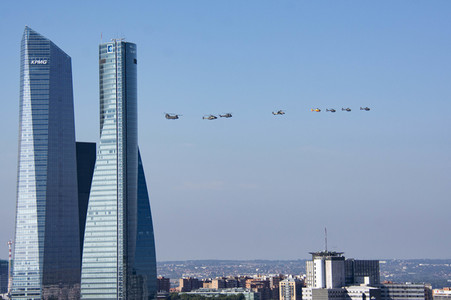 Militärparade zum spanischen Nationalfeiertag in Madrid