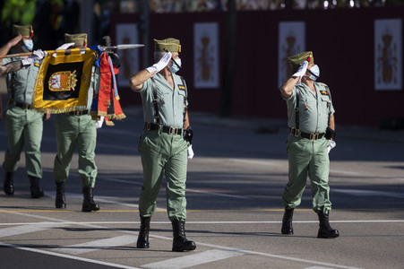 Militärparade zum spanischen Nationalfeiertag in Madrid
